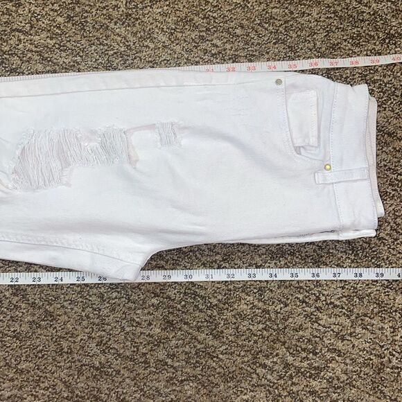 Tinseltown White Distressed Women Jeans Size 5 - Picture 11 of 11